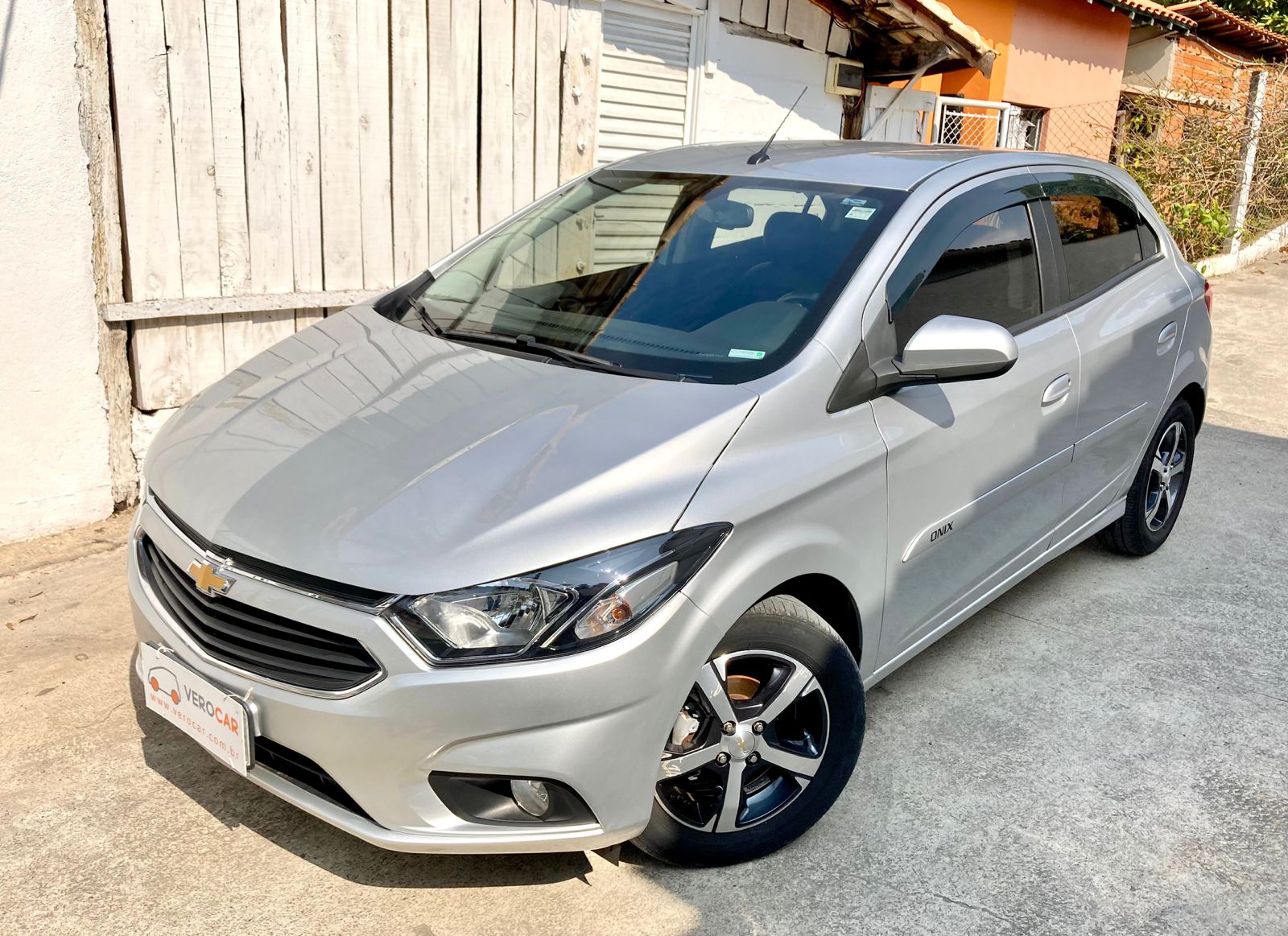 Consórcio Chevrolet Onix 1.4 LTZ